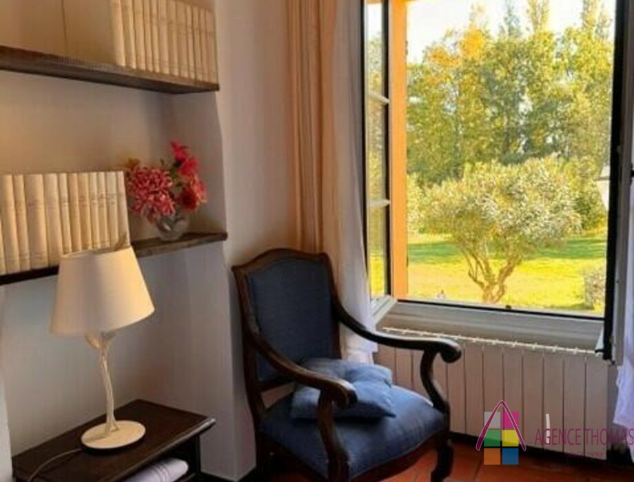 AFFASCINANTE RISTORANTE ALBERGHIERO IN PROVENZA