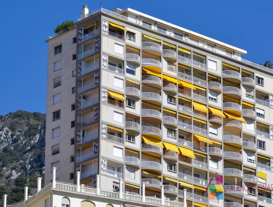 2 LOCALI PLACE DES MOULINS